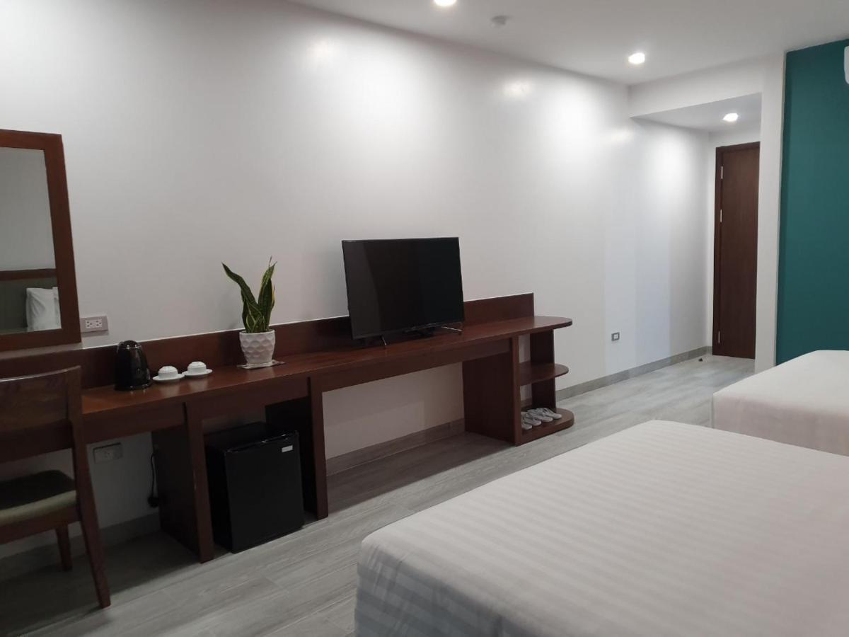 Ha Long Bay Tuan Chau Hotel ภายนอก รูปภาพ