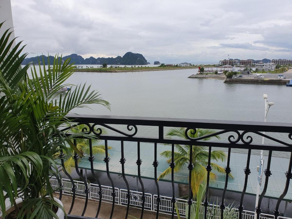 Ha Long Bay Tuan Chau Hotel ภายนอก รูปภาพ