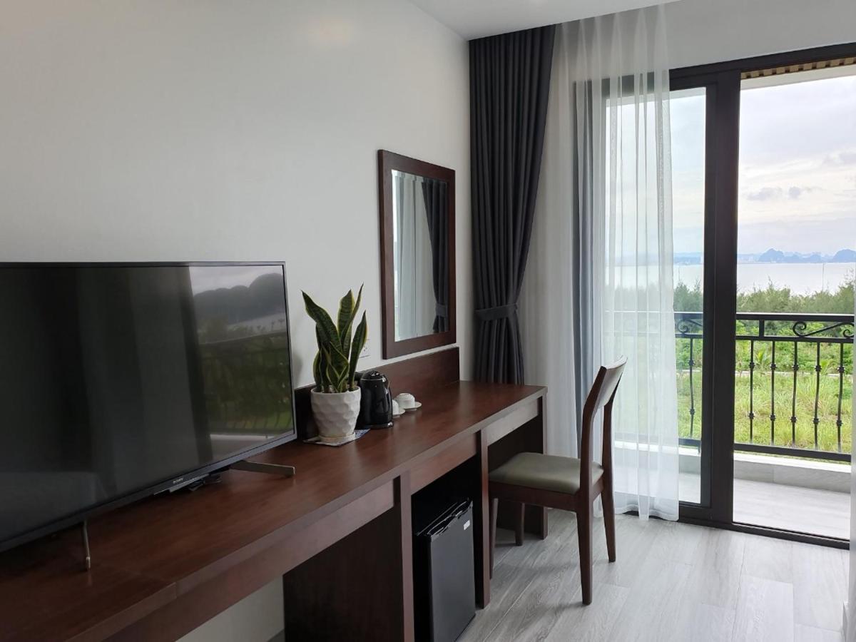 Ha Long Bay Tuan Chau Hotel ภายนอก รูปภาพ